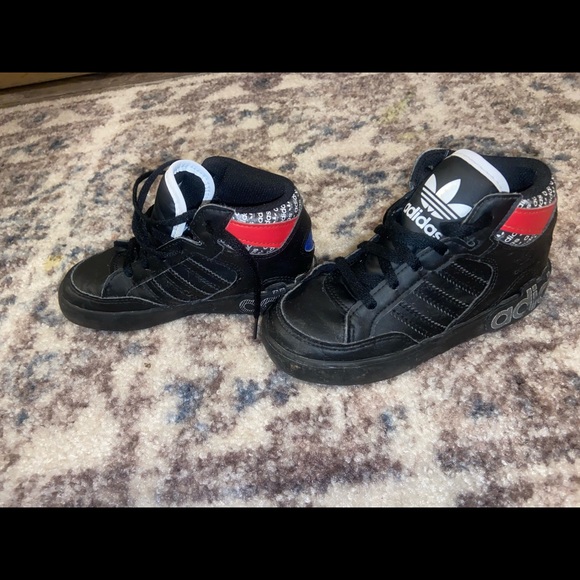 Kids Adidas hightop Sneakers size 10k - Picture 5 of 6